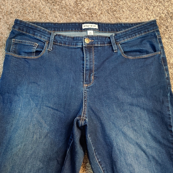 Ava & Viv Medium Wash Skinny Jeans - Picture 3 of 6